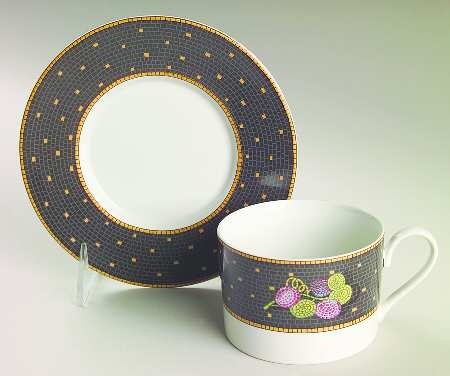 Ravenna Charcoal Flat Cup & Saucer Set