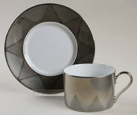 Star Struck Flat Cup & Saucer Set