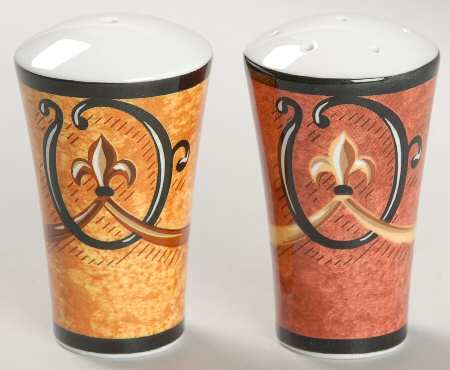 Villa De Fortuna Salt & Pepper Set
