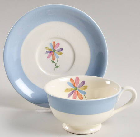 1296 Footed Cup & Saucer Set