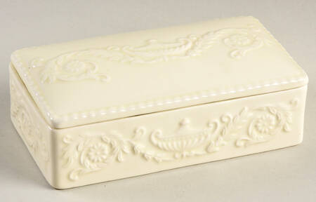 Adam Antique Divided Cigarette Box with Lid