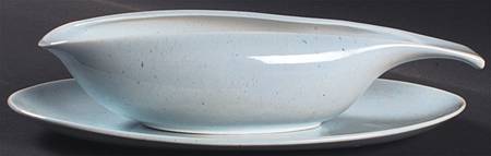 American Modern Glacier Blue Gravy Boat & Underplate/Relish