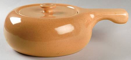 American Modern Cantaloupe 2 Qt Round Covered Casserole