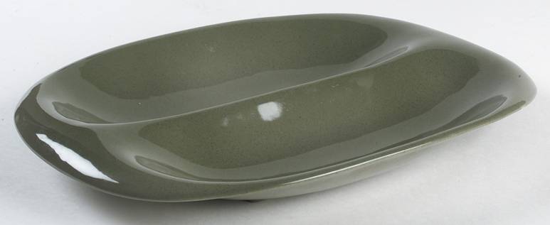 American Modern Cedar Green 13" Oval Divided Vegetable Bowl
