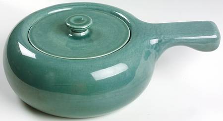 American Modern Seafoam Green 2 Qt Round Covered Casserole