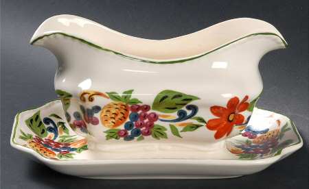 Harvest Gravy Boat with Attached Underplate