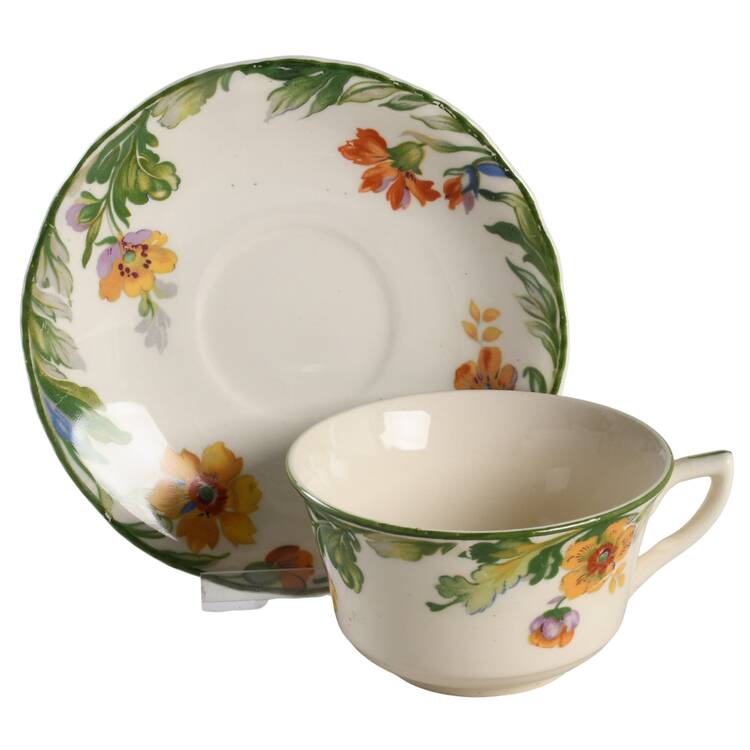 STB12 Flat Cup & Saucer Set