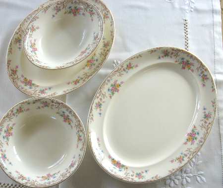 STB27 12" Oval Serving Platter