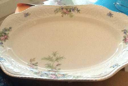 STB49 14" Oval Serving Platter