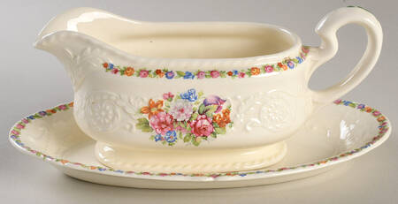 703 Gravy Boat & Underplate/Relish