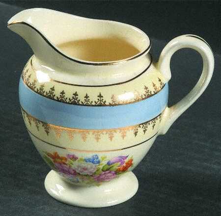 STB53 Creamer