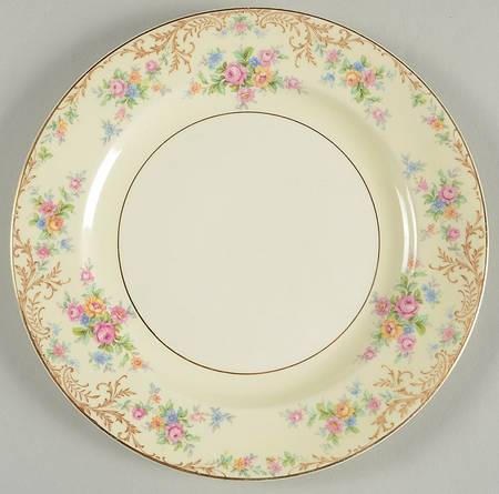 1085 Luncheon Plate