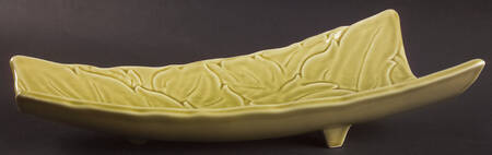Woodfield Golden Fawn 3 Toed Celery/Centerpiece