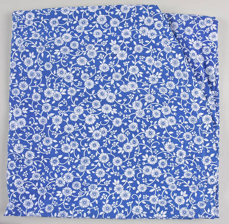 Calico Blue (Burleigh Stamp) 60" Round Tablecloth