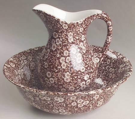 Calico Brown 32 Oz Pitcher & Bowl Set