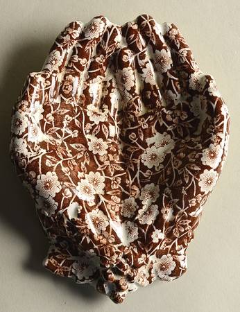 Calico Brown Praying Hands