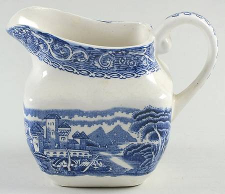 Canterbury Blue Creamer