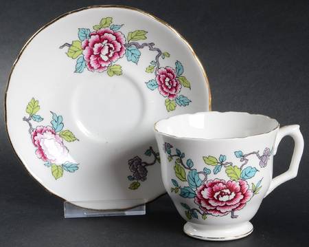 Mandarin Footed Cup & Saucer Set