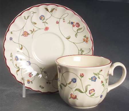 Oakwood Flat Cup & Saucer Set