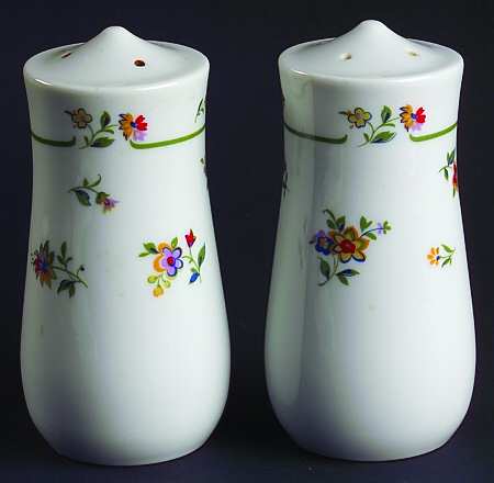 Aristocrat Salt & Pepper Set