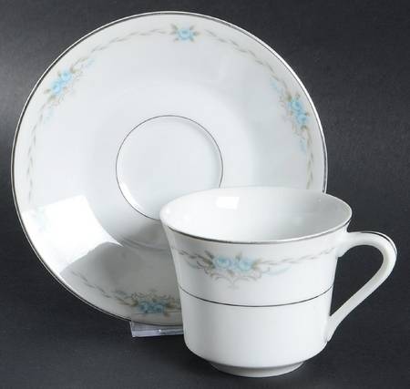 Caprice Flat Cup & Saucer Set
