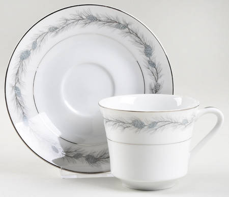 Flat Cup & Saucer Set