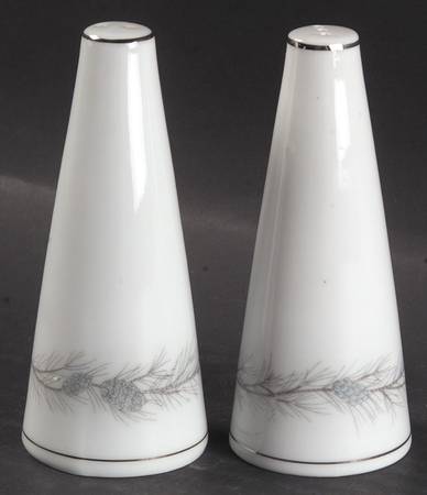 Duchess Salt & Pepper Set