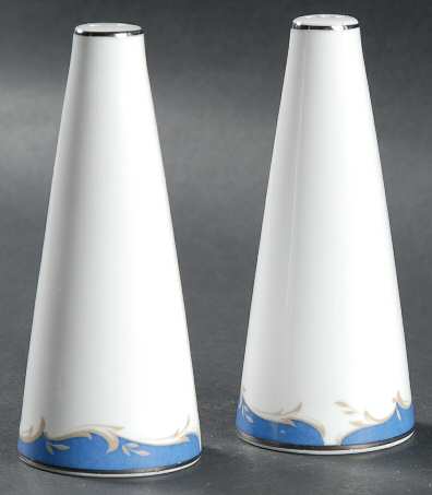 Dynasty Blue Salt & Pepper Set
