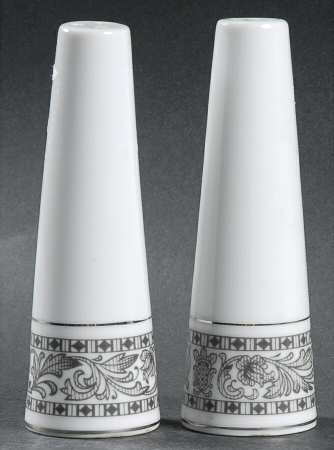 Empress Salt & Pepper Set
