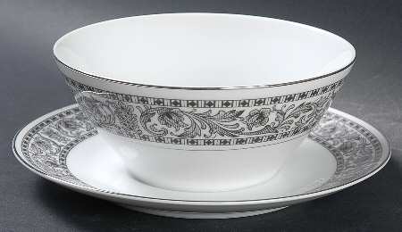 Empress Gravy Boat with Attached Underplate