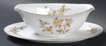 Indore Gravy Boat with Attached Underplate