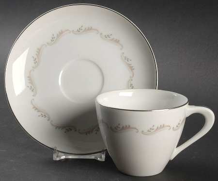 Leilani Flat Cup & Saucer Set