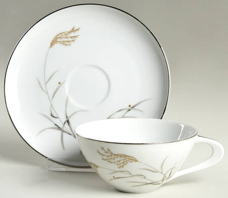 Meadowlane Flat Cup & Saucer Set