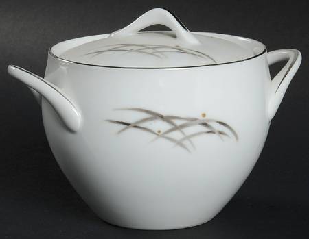 Meadowlane Sugar Bowl & Lid