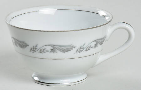 Regal Footed Cup