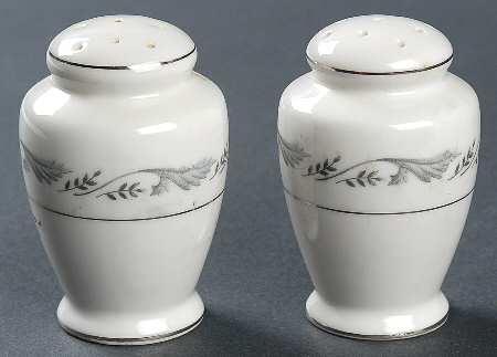Regal Salt & Pepper Set