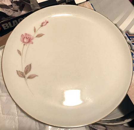 Reverie Dinner Plate