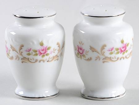 Rose Baroque Salt & Pepper Set