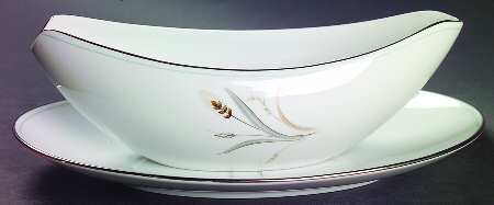Simplicity Gravy Boat & Underplate/Relish