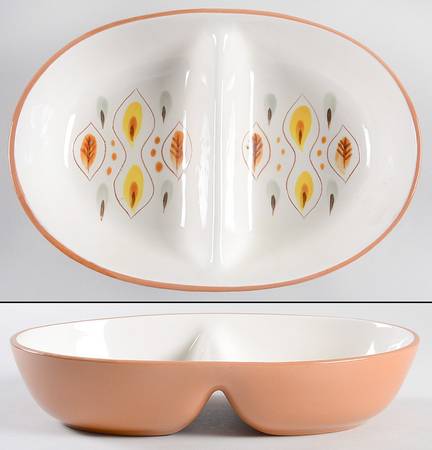 Amber Glo 10" Oval Divided Vegetable Bowl