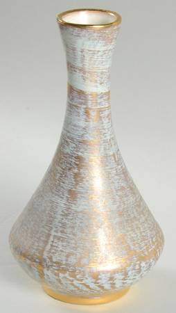Antique Gold (Gold on Green Body) 8" Bud Vase