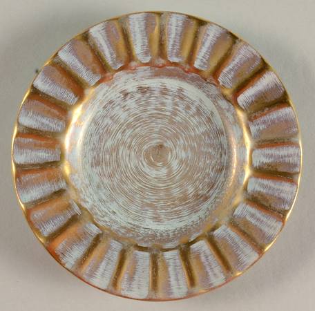 Antique Gold (Gold on Green Body) 5" Ashtray