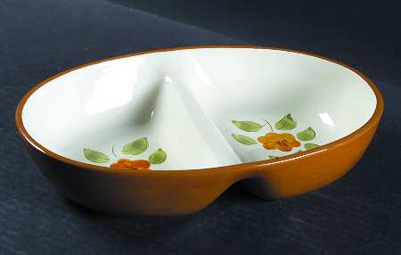 Bittersweet 10" Oval Divided Vegetable Bowl