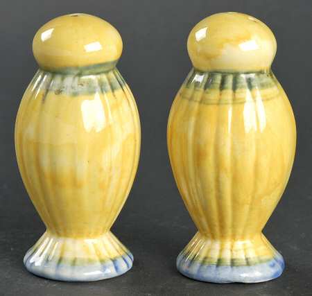 Blue Bell Salt & Pepper Set