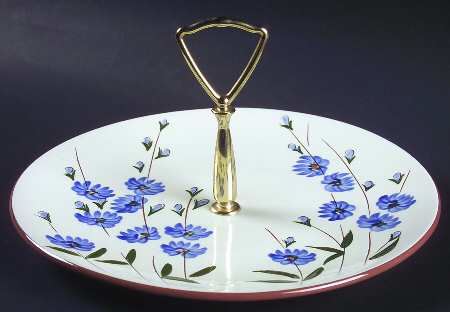 Chicory Round Serving Plate with Handle (DP)