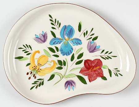 Country Garden (Brown Body and Carved) 13" Oval Serving Platter