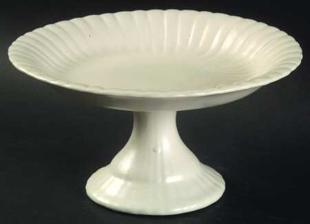 Colonial White (Surf) Round Compote (Height X Width)