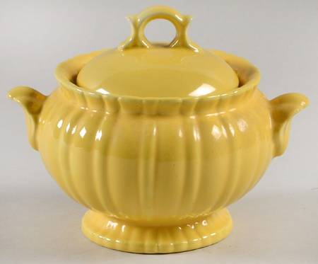 Colonial Yellow (Persian) Sugar Bowl & Lid