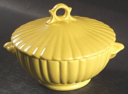 Colonial Yellow (Persian) Individual Casserole & Lid