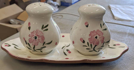 Colonial Rose Tray for Salt and Pepper Set